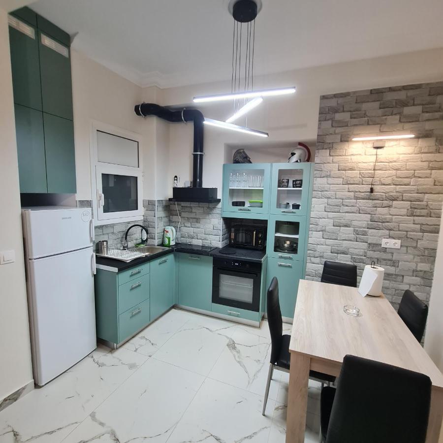 Full Apartment Near Kato Patissia Atina Dış mekan fotoğraf