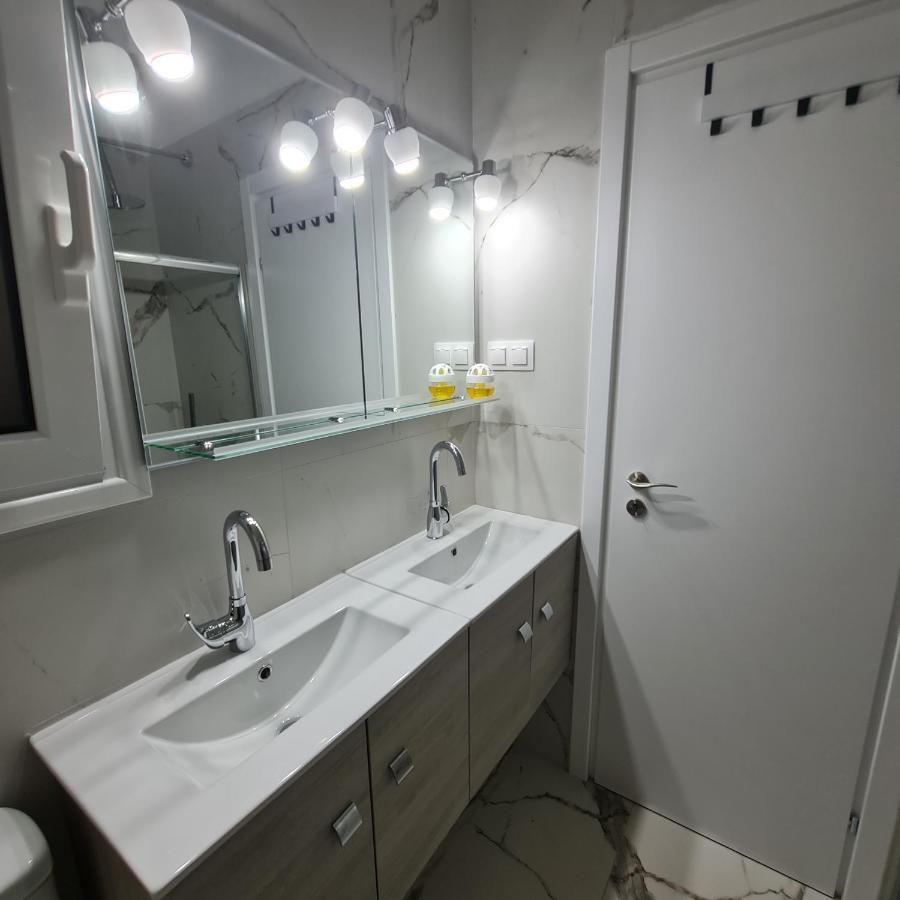 Full Apartment Near Kato Patissia Atina Dış mekan fotoğraf